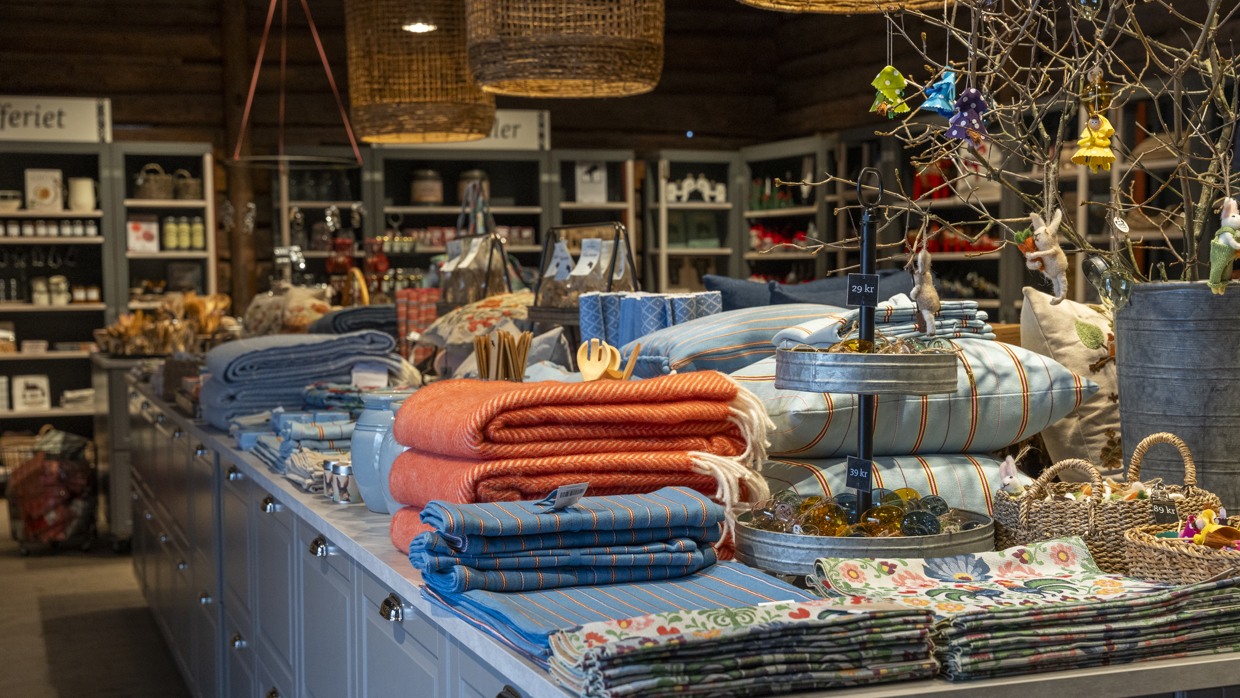 Spring news and Easter decorations in the Logen shop.